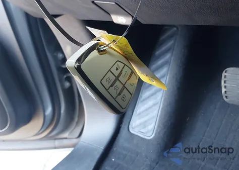 2024 Chevrolet Tahoe 4Wd Z71 z USA, uszkodzony, nr VIN 1GNSKPKD5RR307823